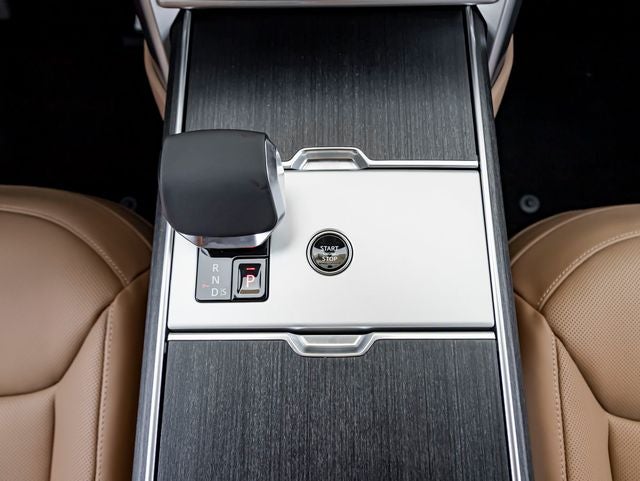 2026 Land Rover Range Rover Plug-In Hybrid SE