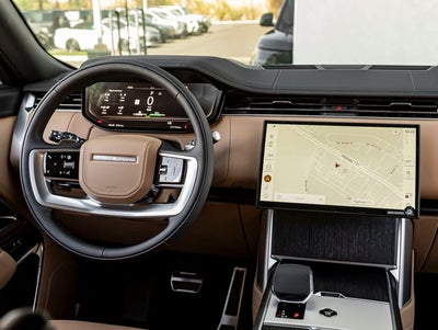 2026 Land Rover Range Rover Plug-In Hybrid SE