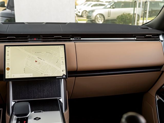 2026 Land Rover Range Rover Plug-In Hybrid SE