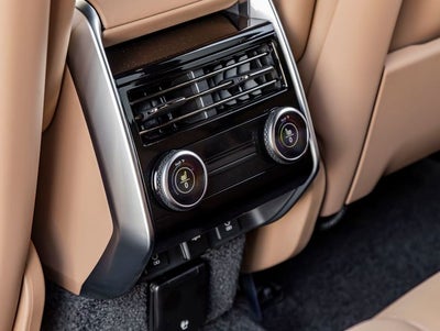 2026 Land Rover Range Rover Plug-In Hybrid SE