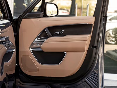 2026 Land Rover Range Rover Plug-In Hybrid SE