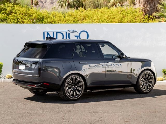 2026 Land Rover Range Rover Plug-In Hybrid SE