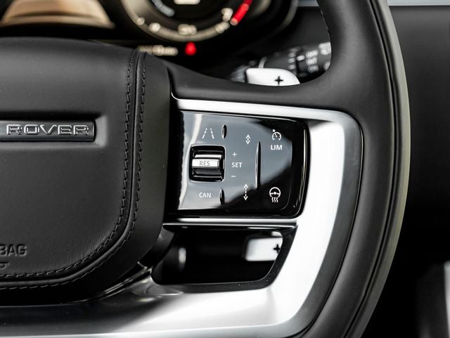 2026 Land Rover Range Rover Plug-In Hybrid SE