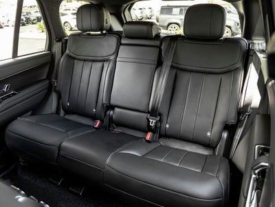 2026 Land Rover Range Rover Plug-In Hybrid SE