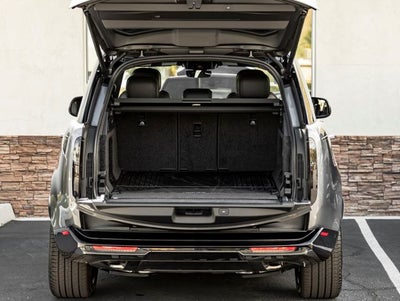 2026 Land Rover Range Rover Plug-In Hybrid SE