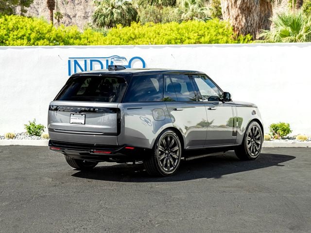 2026 Land Rover Range Rover Plug-In Hybrid SE