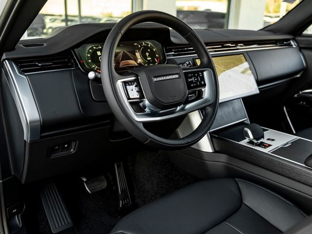2026 Land Rover Range Rover Plug-In Hybrid SE