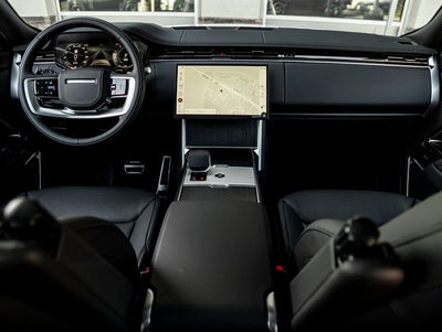 2026 Land Rover Range Rover Plug-In Hybrid SE