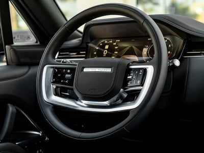 2026 Land Rover Range Rover Plug-In Hybrid SE