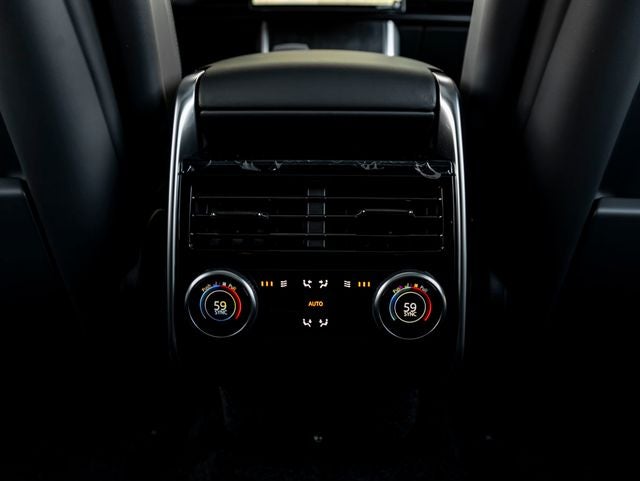 2026 Land Rover Range Rover Plug-In Hybrid SE