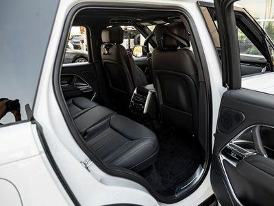 2026 Land Rover Range Rover Plug-In Hybrid SE