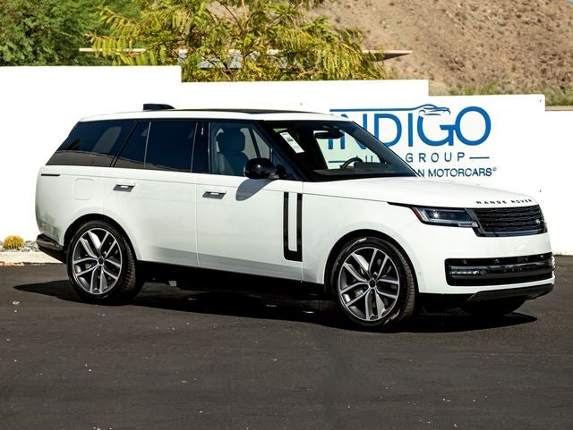 2026 Land Rover Range Rover Plug-In Hybrid SE