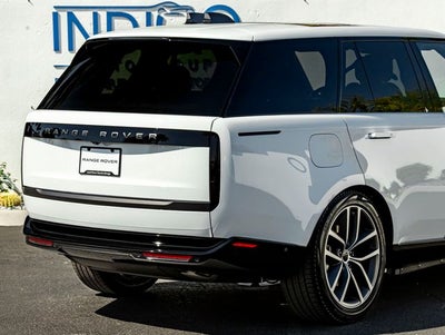 2026 Land Rover Range Rover Plug-In Hybrid SE