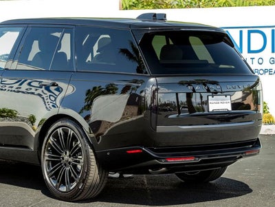 2026 Land Rover Range Rover SE
