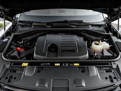 2026 Land Rover Range Rover SE