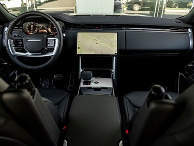 2026 Land Rover Range Rover SE