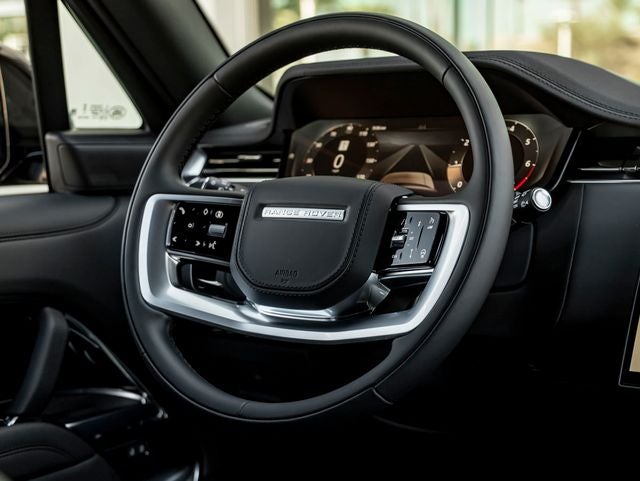 2026 Land Rover Range Rover SE