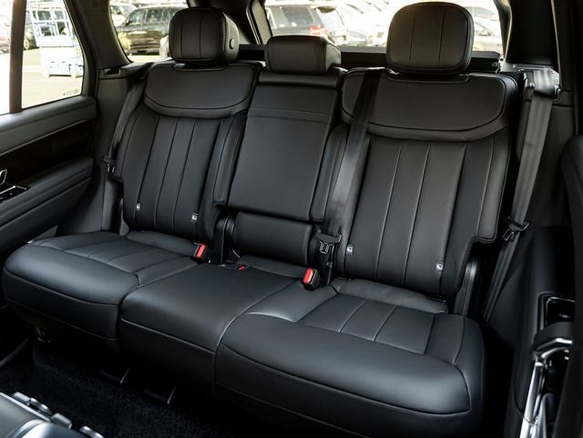 2026 Land Rover Range Rover SE