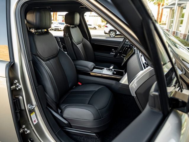 2026 Land Rover Range Rover SE