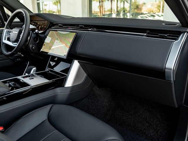 2026 Land Rover Range Rover SE