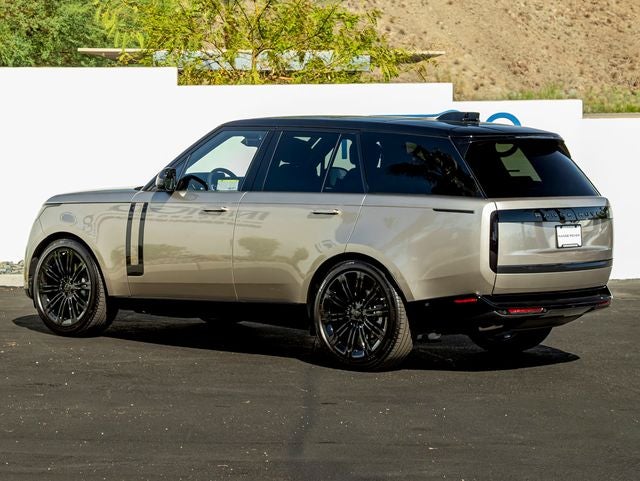 2026 Land Rover Range Rover SE