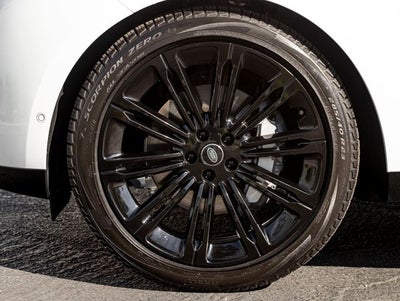 2024 Land Rover Range Rover SE