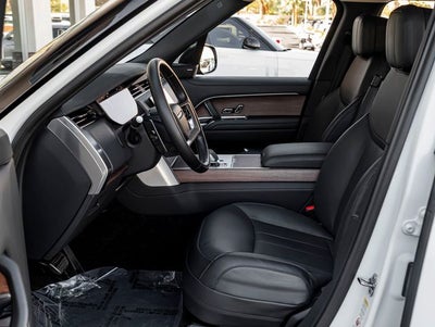 2024 Land Rover Range Rover SE