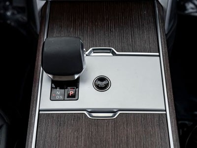 2024 Land Rover Range Rover SE