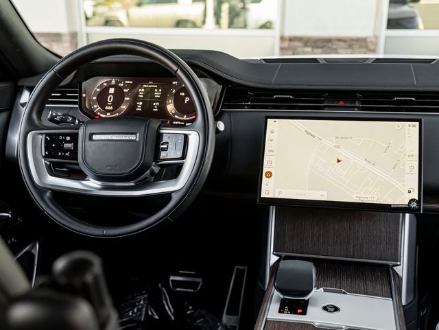 2024 Land Rover Range Rover SE