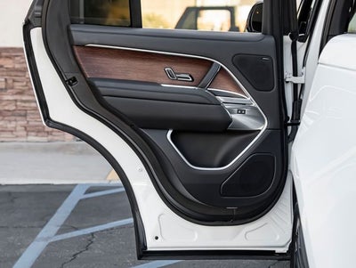 2024 Land Rover Range Rover SE