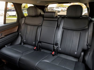 2024 Land Rover Range Rover SE