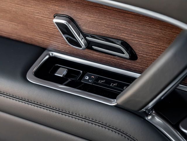 2024 Land Rover Range Rover SE