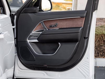 2024 Land Rover Range Rover SE