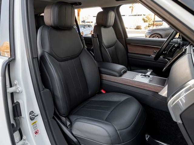 2024 Land Rover Range Rover SE