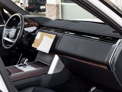 2024 Land Rover Range Rover SE