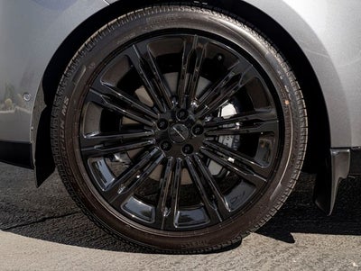 2026 Land Rover Range Rover SE SWB P400