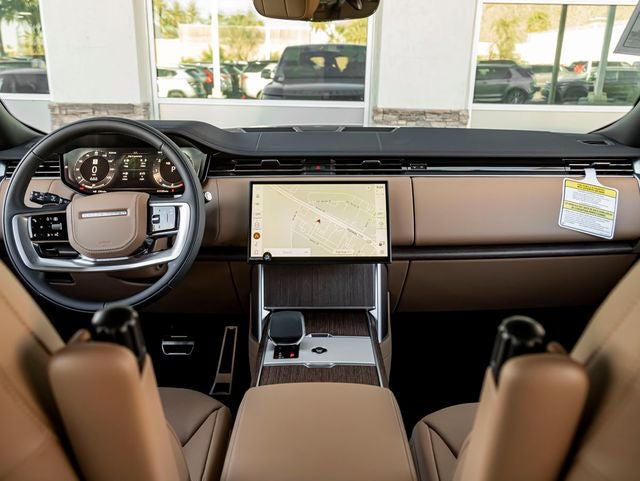 2026 Land Rover Range Rover SE SWB P400