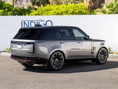 2026 Land Rover Range Rover SE SWB P400