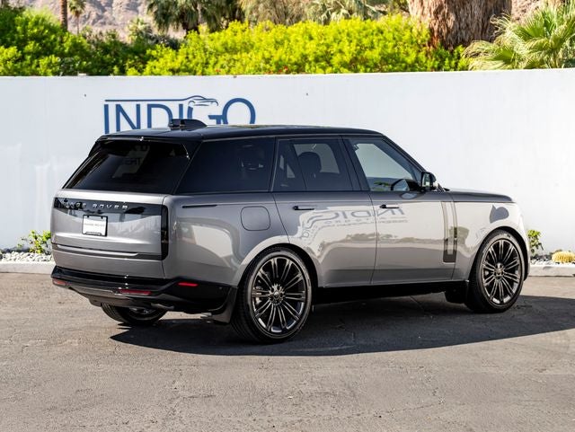 2026 Land Rover Range Rover SE SWB P400