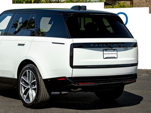 2027 Land Rover Range Rover SE
