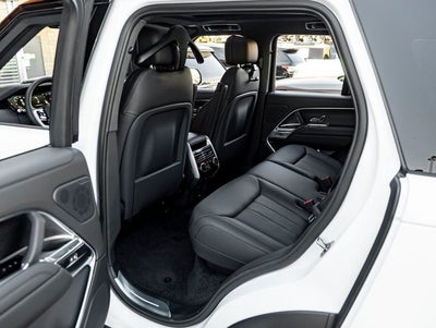 2027 Land Rover Range Rover SE