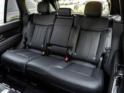 2027 Land Rover Range Rover SE