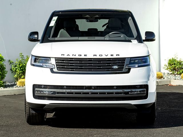 2027 Land Rover Range Rover SE