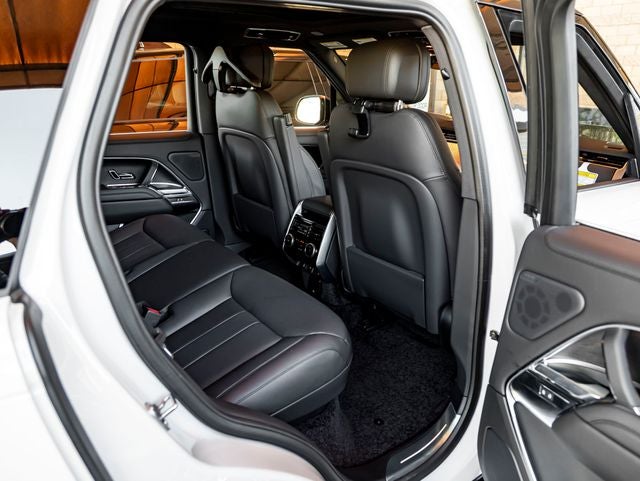 2027 Land Rover Range Rover SE