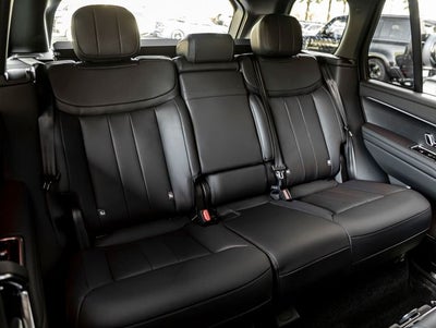 2027 Land Rover Range Rover SE