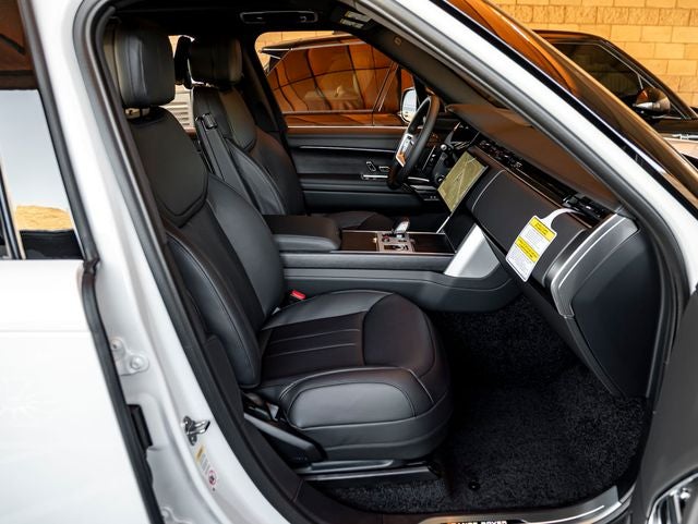 2027 Land Rover Range Rover SE