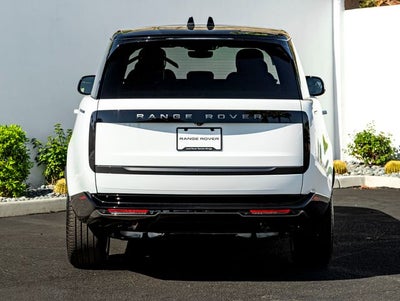 2027 Land Rover Range Rover SE