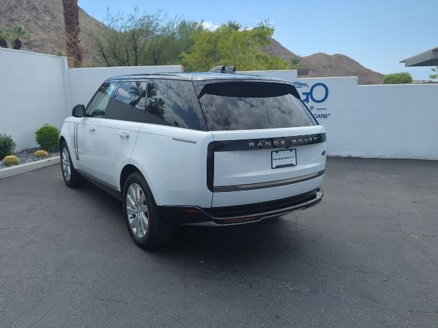 2023 Land Rover Range Rover SE