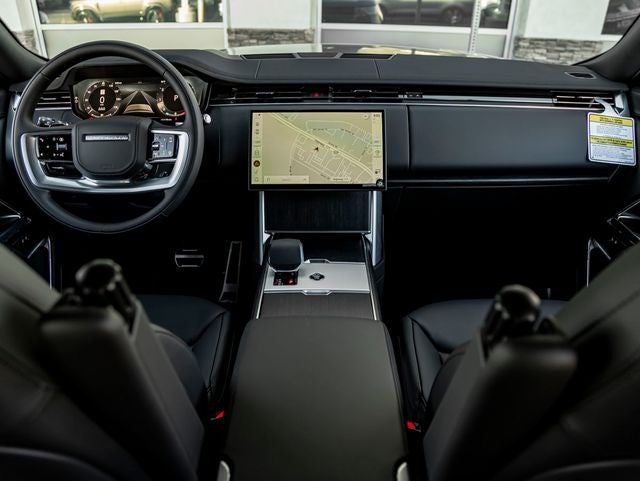 2026 Land Rover Range Rover SE