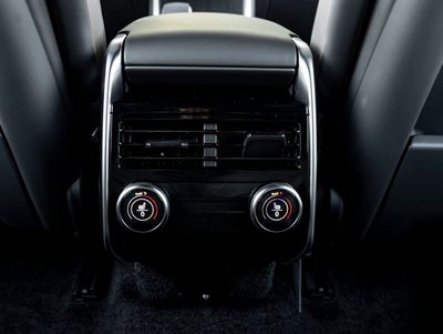 2026 Land Rover Range Rover SE